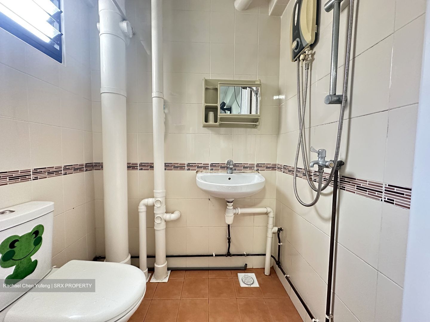 Blk 102 Jurong East Ville (Jurong East), HDB 3 Rooms #540760191